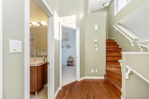 609 Sunridge Crescent West, Lethbridge, AB - Indoor Photo Showing Other Room