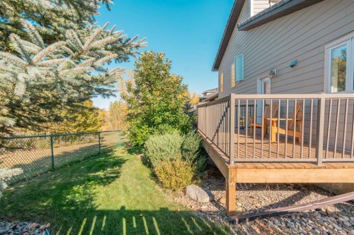 609 Sunridge Crescent West, Lethbridge, AB - Outdoor With Deck Patio Veranda