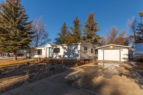 101 6 Avenue Ne, Milk River, AB - Outdoor