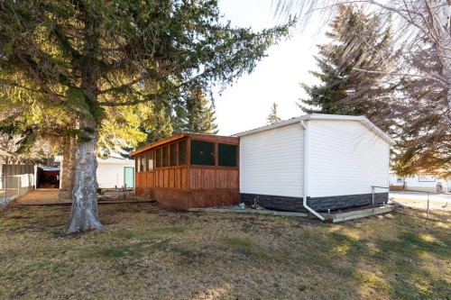 101 6 Avenue Ne, Milk River, AB - Outdoor