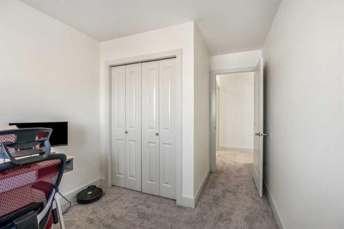 843 Silkstone Close West, Lethbridge, AB - Indoor Photo Showing Office