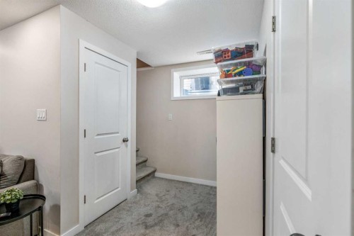 843 Silkstone Close West, Lethbridge, AB - Indoor Photo Showing Other Room