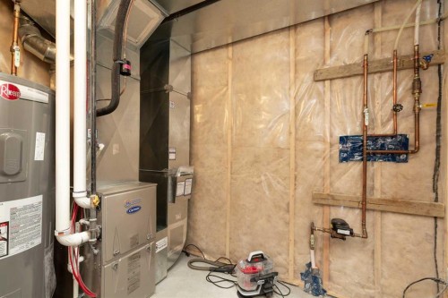 308 Grassland Boulevard West, Lethbridge, AB - Indoor Photo Showing Basement