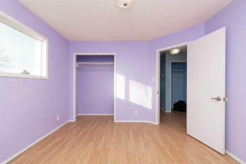209 Mt Blakiston Road West, Lethbridge, AB - Indoor Photo Showing Other Room