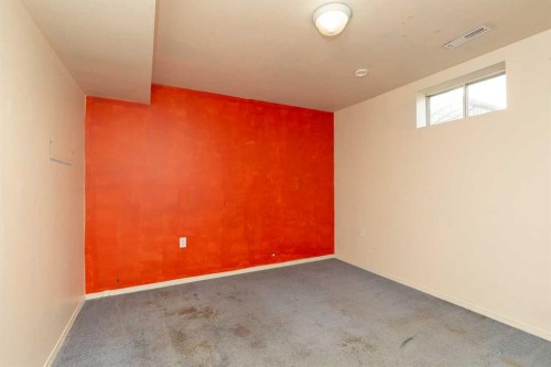 209 Mt Blakiston Road West, Lethbridge, AB - Indoor Photo Showing Other Room