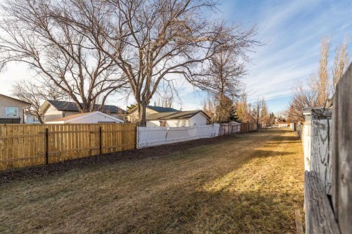 209 Mt Blakiston Road West, Lethbridge, AB - Outdoor