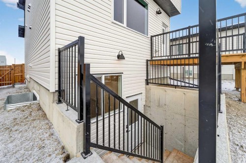 2533 16 Avenue, Coaldale, AB - Outdoor With Exterior