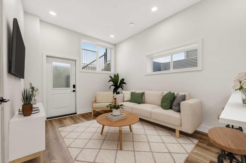 2533 16 Avenue, Coaldale, AB - Indoor