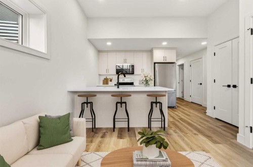 2533 16 Avenue, Coaldale, AB - Indoor Photo Showing Kitchen