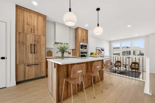 2533 16 Avenue, Coaldale, AB - Indoor Photo Showing Kitchen With Upgraded Kitchen