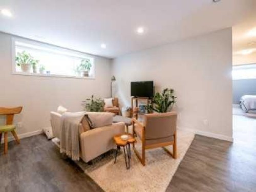 2-898 Greywolf Run North, Lethbridge, AB 