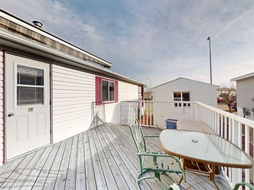 1 Appaloosa Way, Fort Macleod, AB 