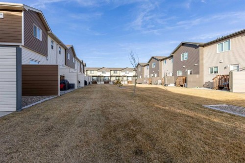 4-1202 Keystone Road West, Lethbridge, AB - Outdoor With Exterior