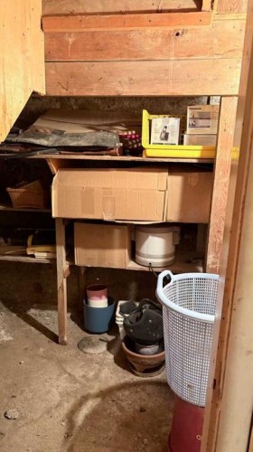 8029 Twp 102, Seven Persons, AB - Indoor Photo Showing Other Room