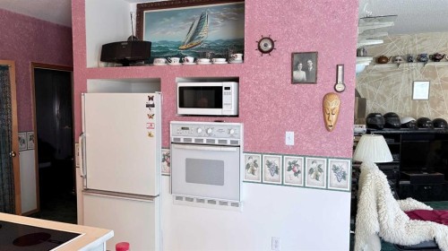 8029 Twp 102, Seven Persons, AB - 