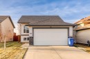 425 Edinburgh Road West, Lethbridge, AB  - Outdoor 
