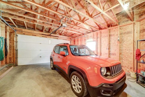 425 Edinburgh Road West, Lethbridge, AB - Indoor Photo Showing Garage