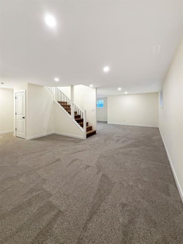 12 Northlander Way West, Lethbridge, AB - Indoor Photo Showing Other Room