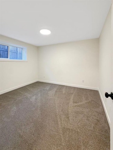 12 Northlander Way West, Lethbridge, AB - Indoor Photo Showing Other Room