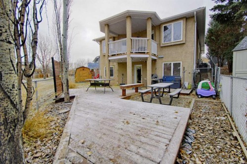 43 Chilcotin Way West, Lethbridge, AB - Outdoor