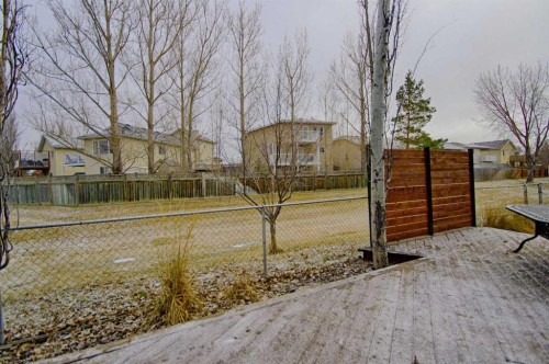 43 Chilcotin Way West, Lethbridge, AB - Outdoor