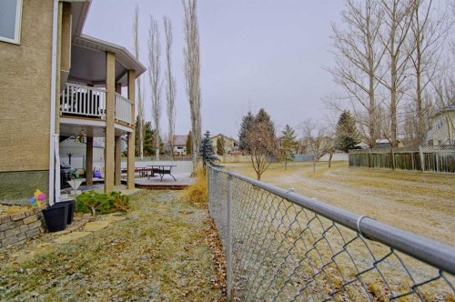43 Chilcotin Way West, Lethbridge, AB - Outdoor