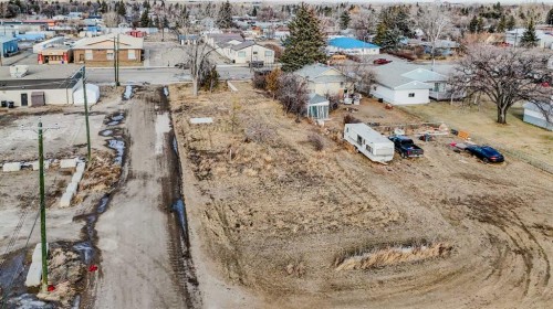 52 E 100 N, Raymond, AB 