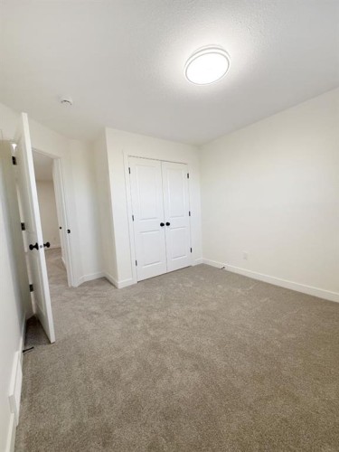 951 41 Avenue North, Lethbridge, AB - Indoor Photo Showing Other Room
