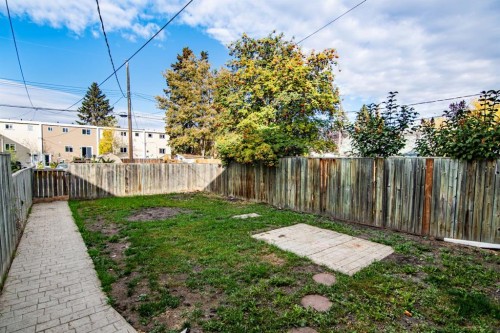 604 Terrace Park, Red Deer, AB - Outdoor With Backyard