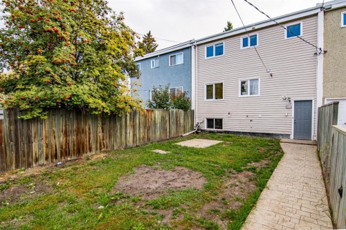 604 Terrace Park, Red Deer, AB - Outdoor