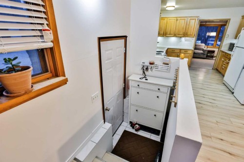 217 3 Street South, Vulcan, AB - Indoor Photo Showing Other Room