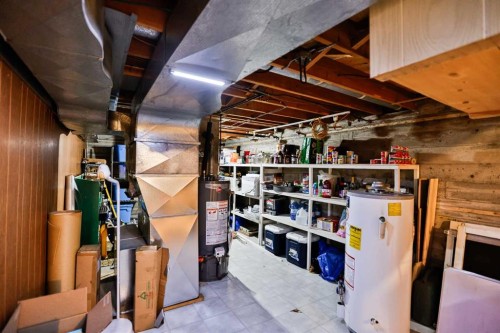 217 3 Street South, Vulcan, AB - Indoor