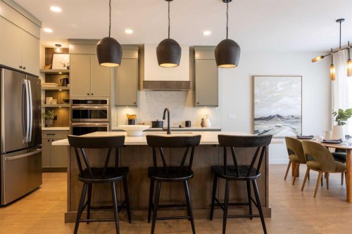 680 Devonia Road West, Lethbridge, AB - Indoor