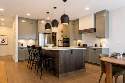 680 Devonia Road West, Lethbridge, AB - Indoor