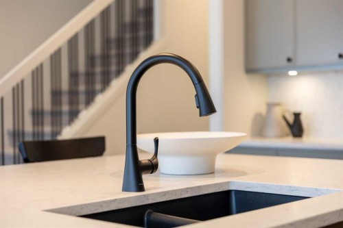 680 Devonia Road West, Lethbridge, AB - Indoor Photo Showing Kitchen With Double Sink
