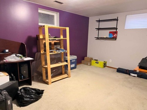 5214 38 Avenue, Taber, AB - Indoor