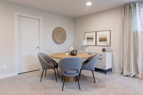 552 Riverhills Way West, Lethbridge, AB - Indoor Photo Showing Office