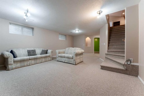 80 S 50 W, Raymond, AB - Indoor Photo Showing Basement