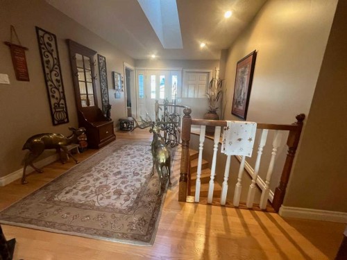 97 Ridgewood Crescent West, Lethbridge, AB - Indoor Photo Showing Other Room