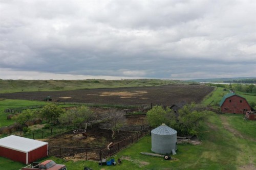 121048 Twp Rd 555, Brosseau, AB 
