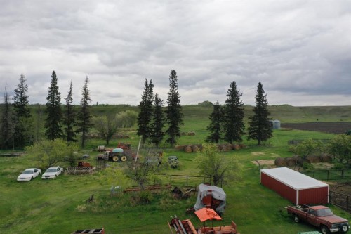 121048 Twp Rd 555, Brosseau, AB 