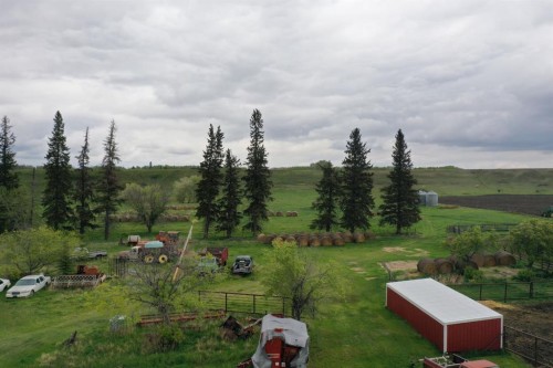 121048 Twp Rd 555, Brosseau, AB 