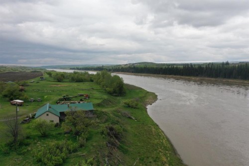 121048 Twp Rd 555, Brosseau, AB 