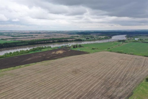 121048 Twp Rd 555, Brosseau, AB 