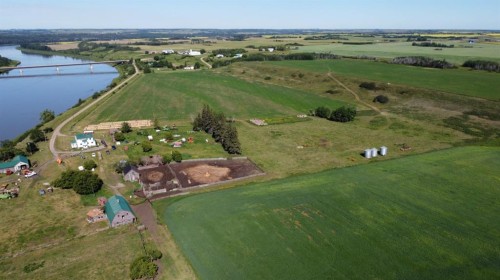 121048 Twp Rd 555, Brosseau, AB 