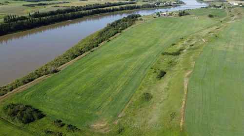 121048 Twp Rd 555, Brosseau, AB 