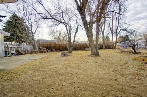 5818 53 Street, Taber, AB - Outdoor