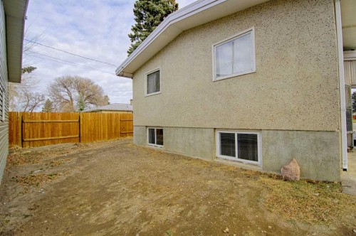 5818 53 Street, Taber, AB - Outdoor With Exterior