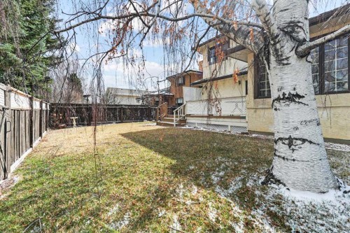 137 Edgewood Boulevard West, Lethbridge, AB - Outdoor