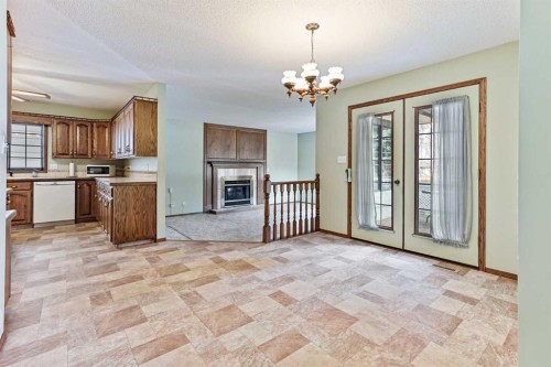 137 Edgewood Boulevard West, Lethbridge, AB - Indoor With Fireplace